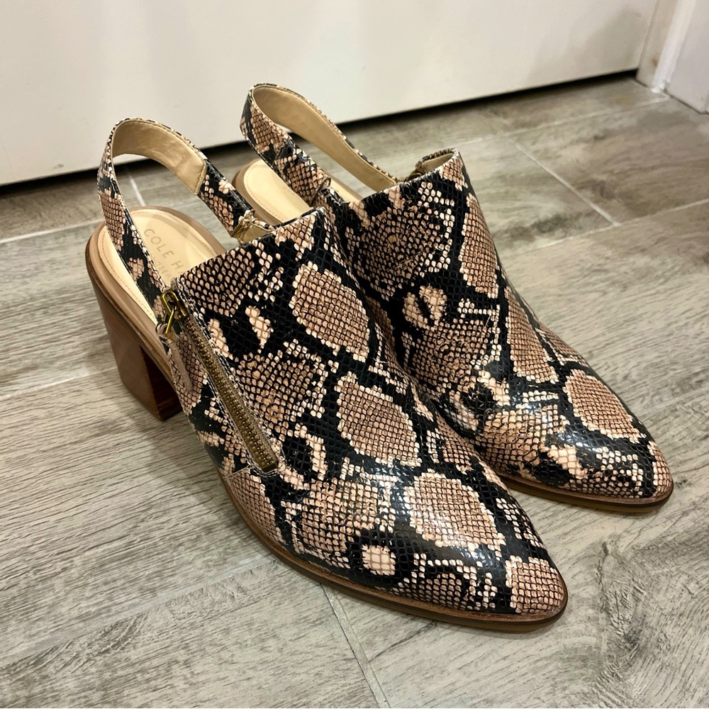 Cole Haan Women’s Amphora Snake Print Zip Up Booties Slingback Size 10 B